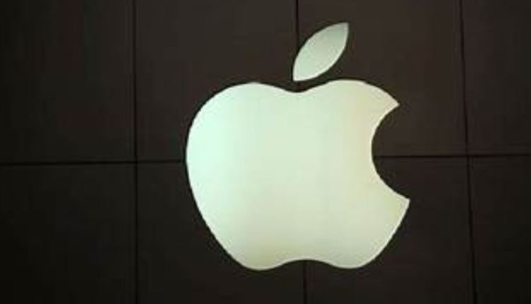 ट्रम्प कर नीतिको असरः ५ सय अर्ब डलर लगानी गर्ने एप्पलको घोषणा