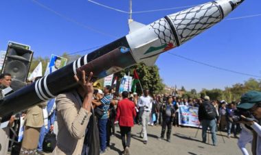 हुथीकाे एक निशानामा अमेरिकाको ३.४० अर्बकाे सम्पति नष्ट, १०० बढी जहाज ध्वस्त